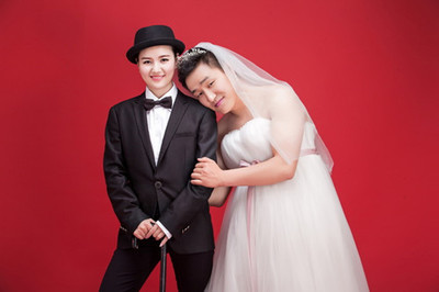 變裝婚紗照欣賞 個性反串婚紗照集錦